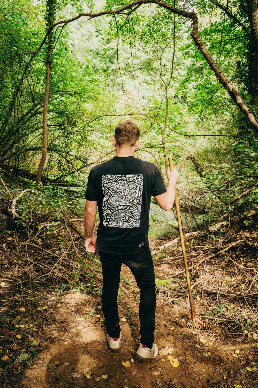 SHREDSAFARI x Gaukler.Art DIRT-Shirt Unisex, Black mit großem Rückenlogo